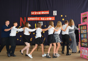 Występ uczniów klas ósmych